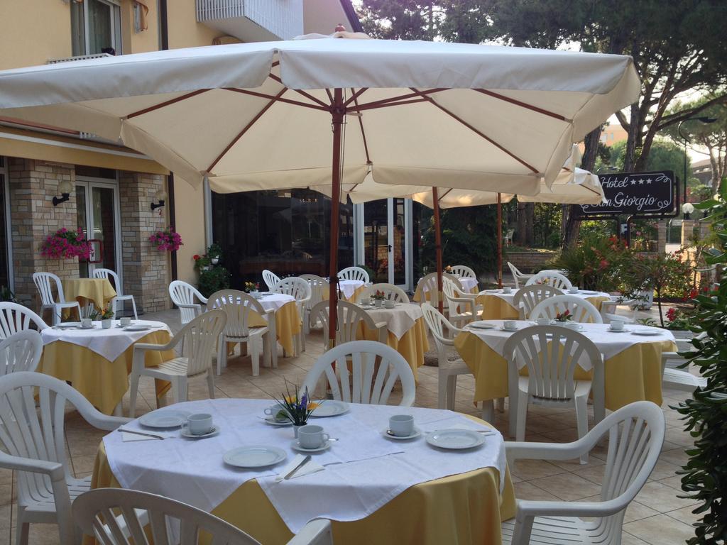 Hotel San Giorgio Lignano Sabbiadoro Exterior foto